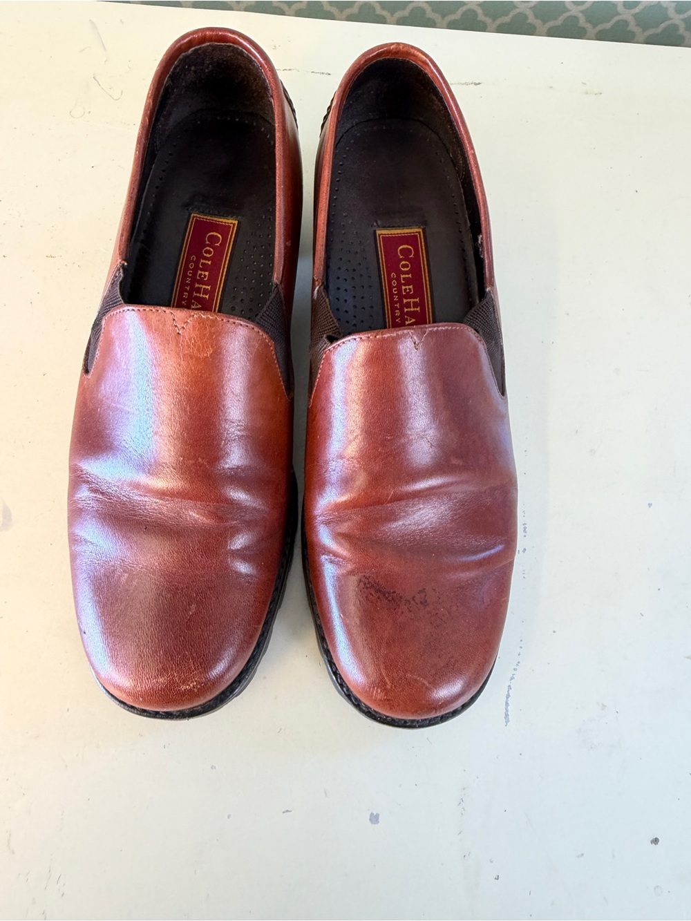 Cole Haan ladies Leather  Slip-On Loafers in Chestnut Brown 7.5 B
